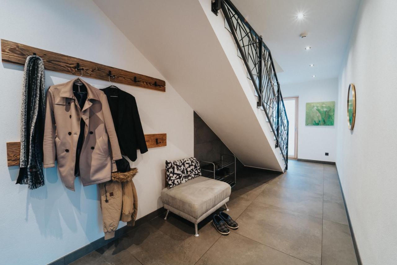 Apartklusiv *